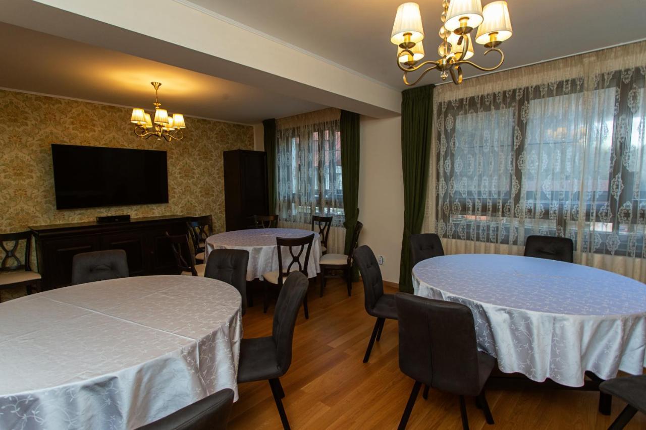 Bed and Breakfast Vila Imperial Sinaia Zewnętrze zdjęcie
